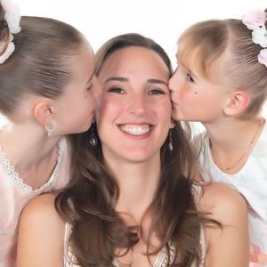Meet your Posher, Adrienne
